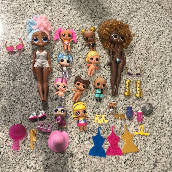 LOL OMG Surprise (Lot Of 32) Dolls & Accessories - Picture 5 of 12